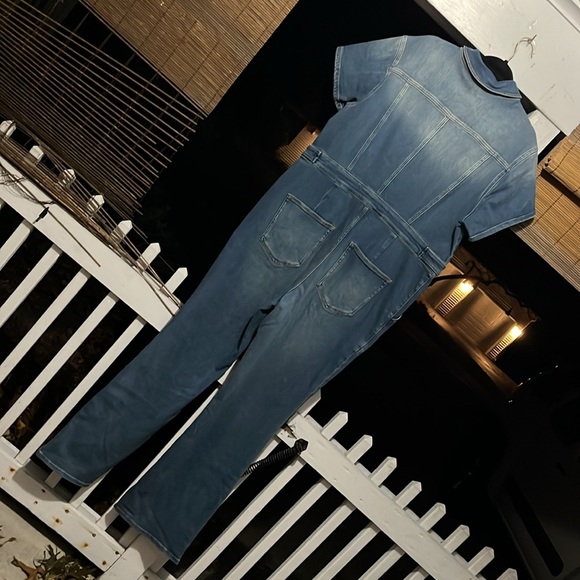 LAST OFFER! Good American Fit For Success Bootcut Denim Jumpsuit Sz 6 (18) 3XL - Picture 3 of 17
